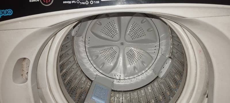 FULLY AUTOMATIC 8 KG HAIER WASHING MACHINE TOP LOADED 5