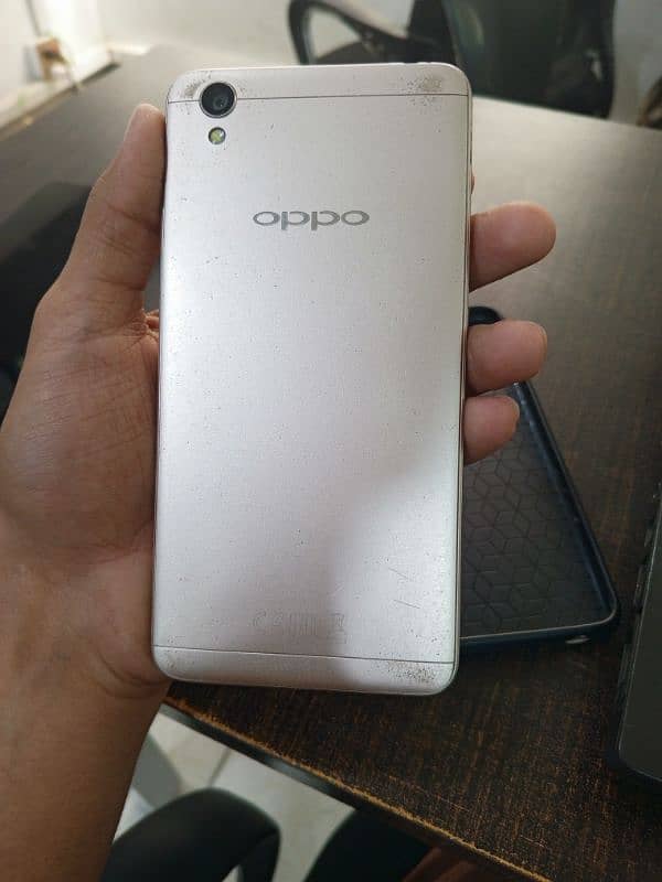 Oppo A37 double sim PTA approved 2/16 gb 8