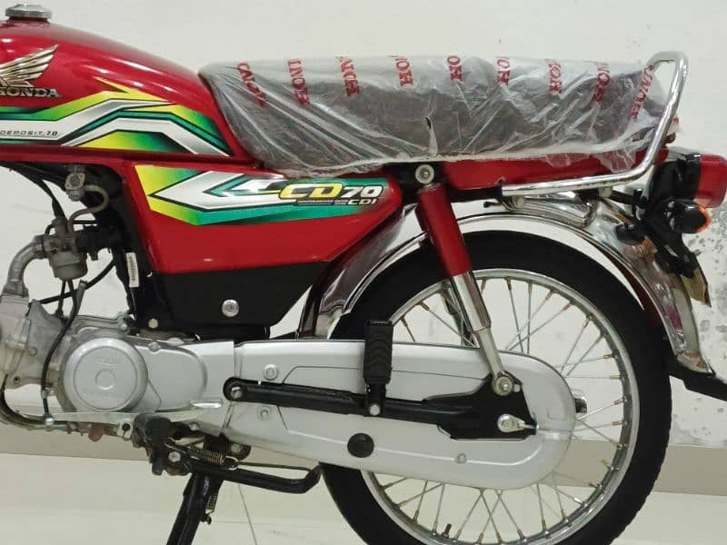 Honda CD 70 2023 Model 5