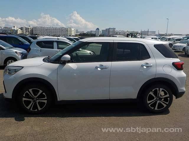 Daihatsu Rocky G 2019 Full Option 3