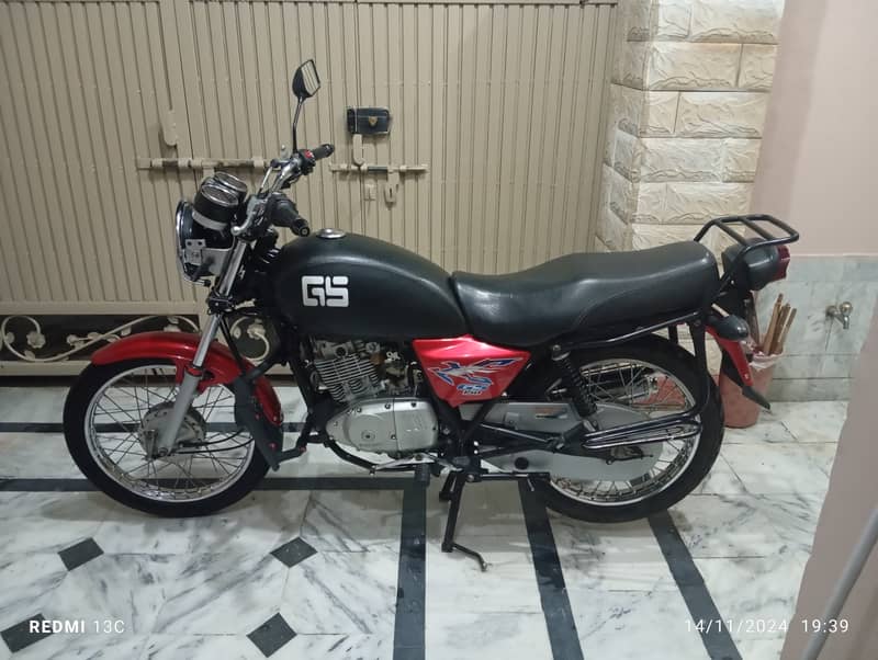 Suzuki GS 150 2016 0