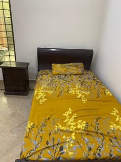 single bed 4.5 feet