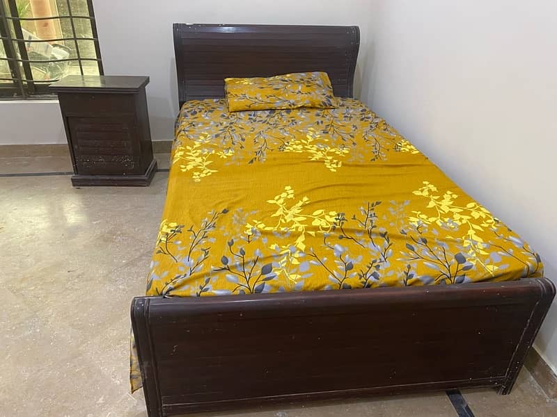 single bed 4.5 feet 1