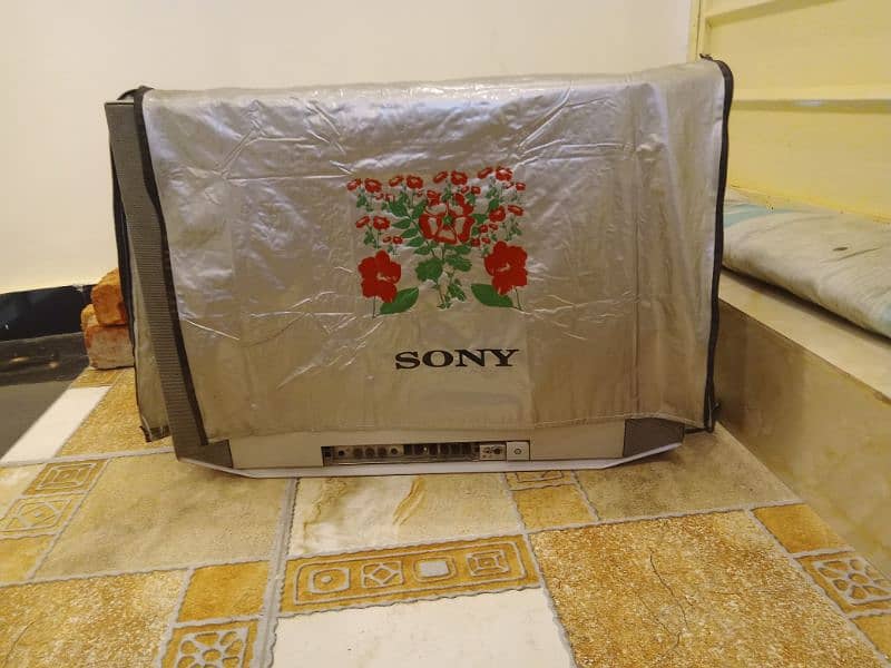 sony tv 14 yeah 15 inch screen 0