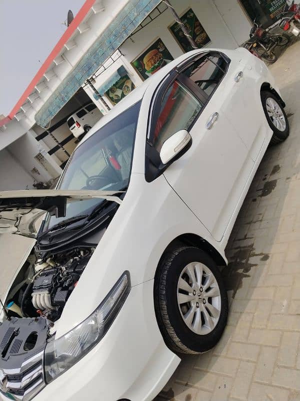 Honda City Aspire 1.3 Model 2016 7