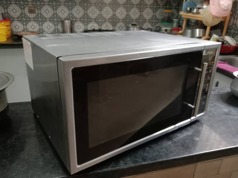 Haier Microwave Oven 3in1 Grill+Convection 2