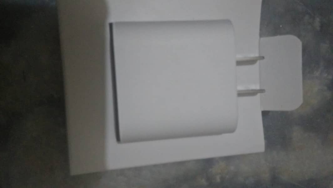 Original  IPhone power adapter 1