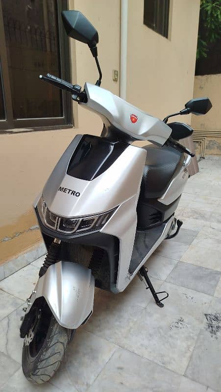 Metro electric bike T9 up for sale 0