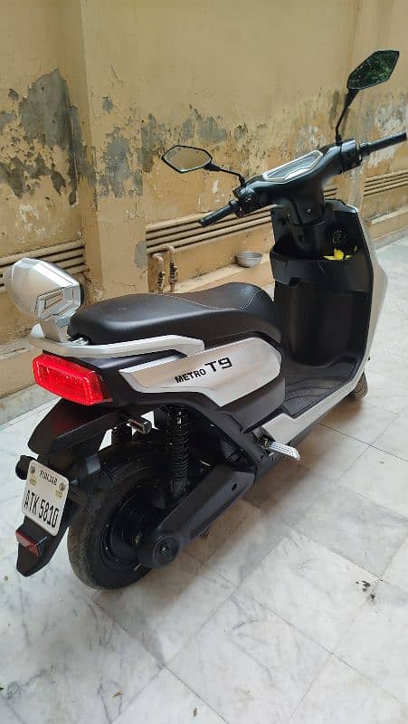 Metro electric bike T9 up for sale 6