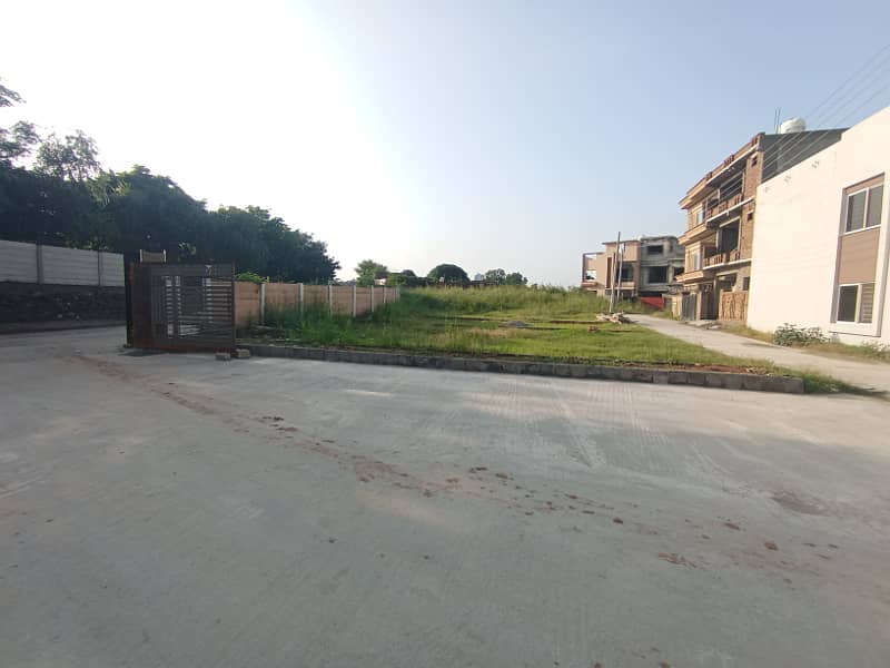 5 Marla Plot For Sale On Very Ideal Location Opposite Askari 14 Caltex Road 5