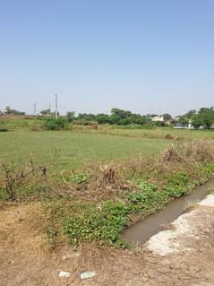 4 Kanal Opposite Pasco Society At Main Kanal Road Commercial Plot Ideal For Location 0