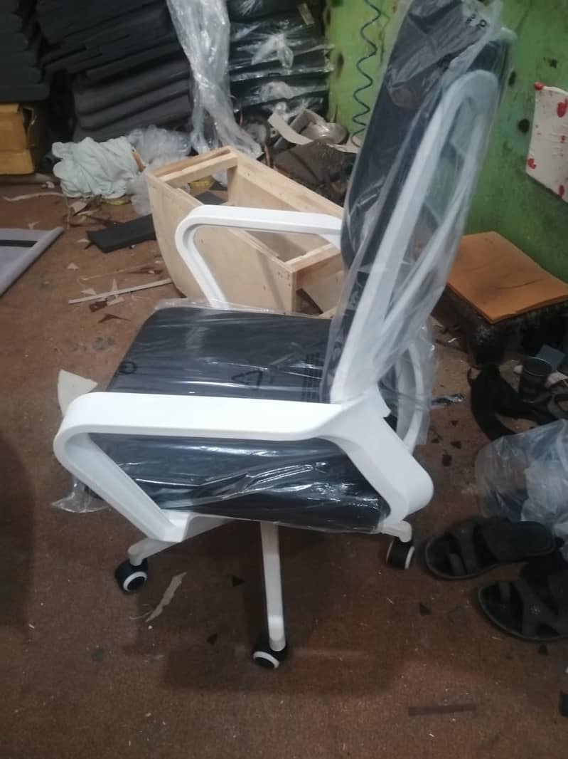 Computer Chairs/ Executive Chairs/ Visitor Chairs/ Office Chairs 8