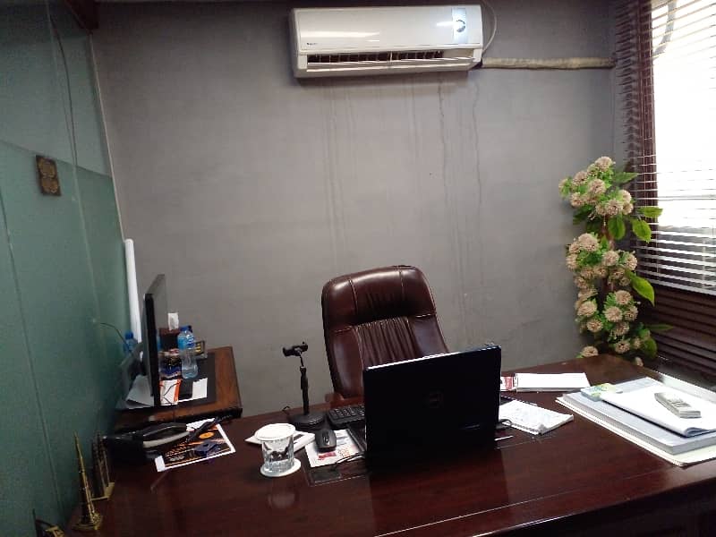 Office Is Available For Sale 300 Sq Feet MM ALAM ROAD GULBERG LAHORE PAKISTAN Best Investment 8