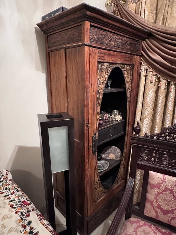 Cabinet Antique - Decorative 0