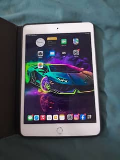 ipad mini 4 Available for Sale 32gb good condition