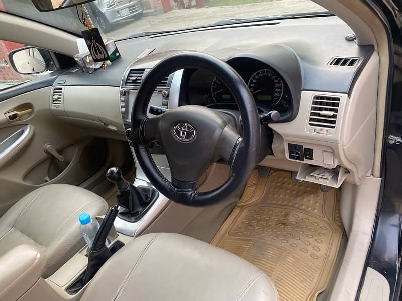 Toyota Corolla XLI 2013 4