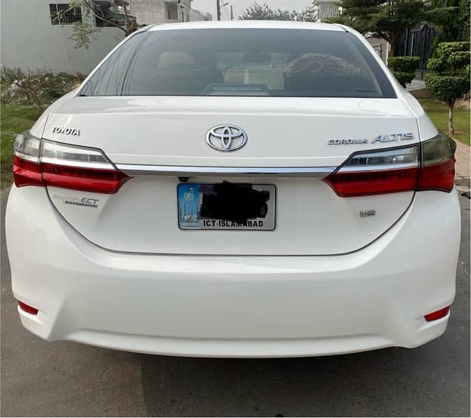 Toyota Corolla Altis 2018 1