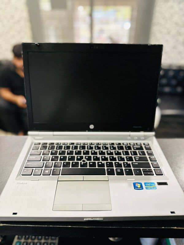 Itel laptop Core i5 3rd generation 4