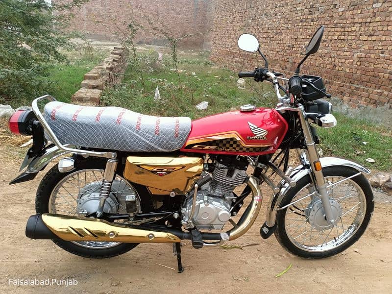 Honda CG 125s 3