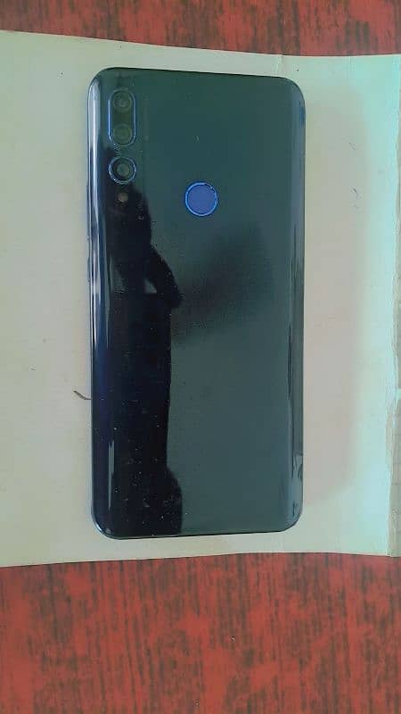 Huawei y9 prime 4 gb ram 128 gb memory whatapp 03134717959 7