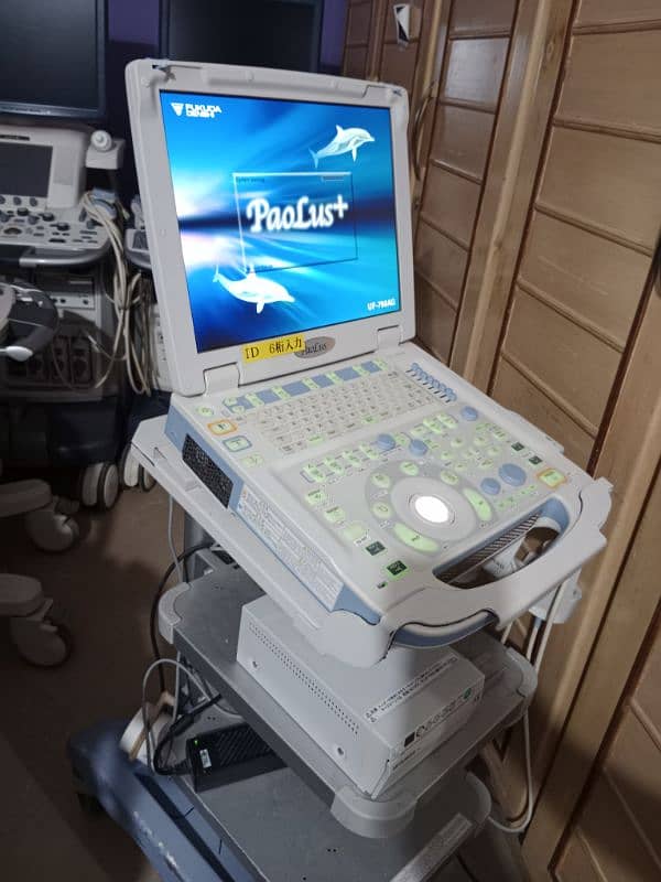 Ultrasound & Echo Machines 4