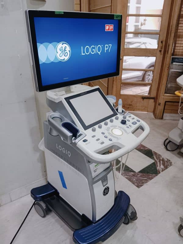 Ultrasound & Echo Machines 18