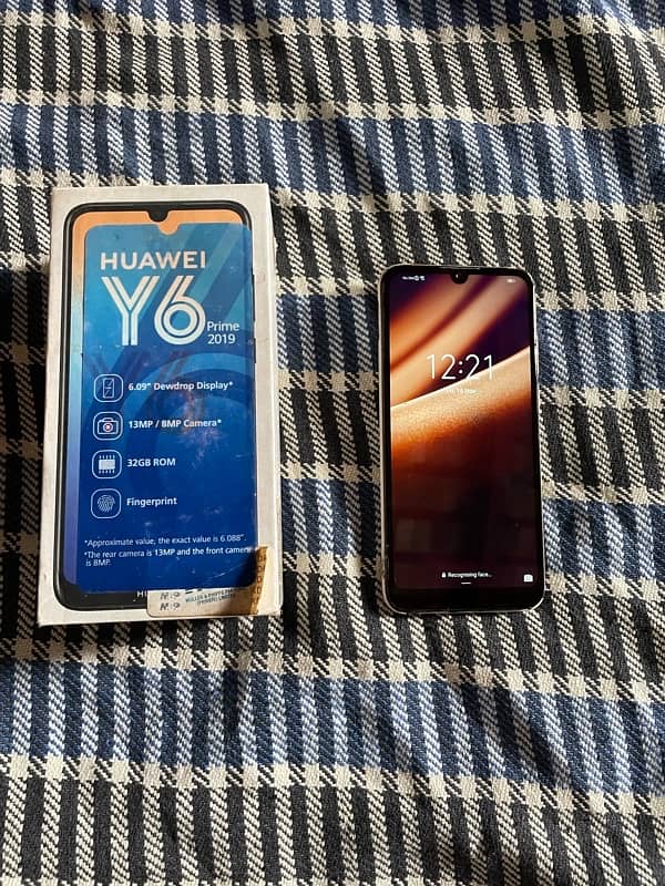 huawei y 6 prime 2019 All ok with box 32GB wattsapp : 03070405686 0