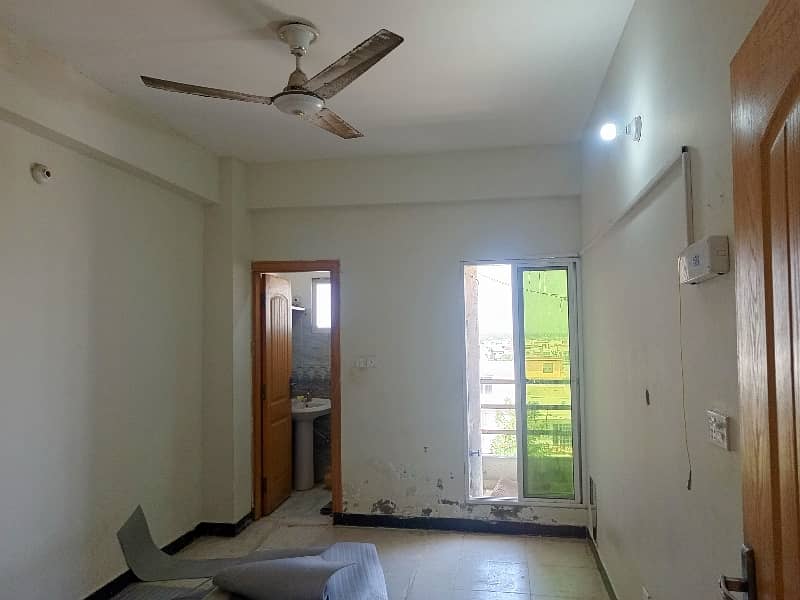 2 BEDROOM FLAT FOR RENT IN CDA SECTOR T&TECHS F-17 ISLAMABAD 4