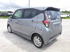 Nissan Dayz Highway Star Top of the line 4.5 Grade Full option