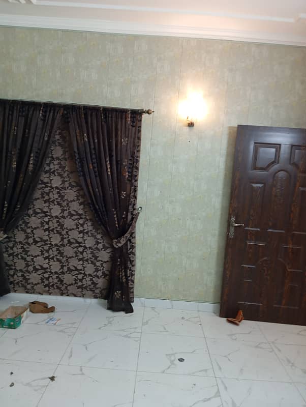 6marla Lower Portion For Rent 2bad Attach Bathroom Tiles Flooring Woodwork Swparate Gate Separate electricity meter water Tank 6