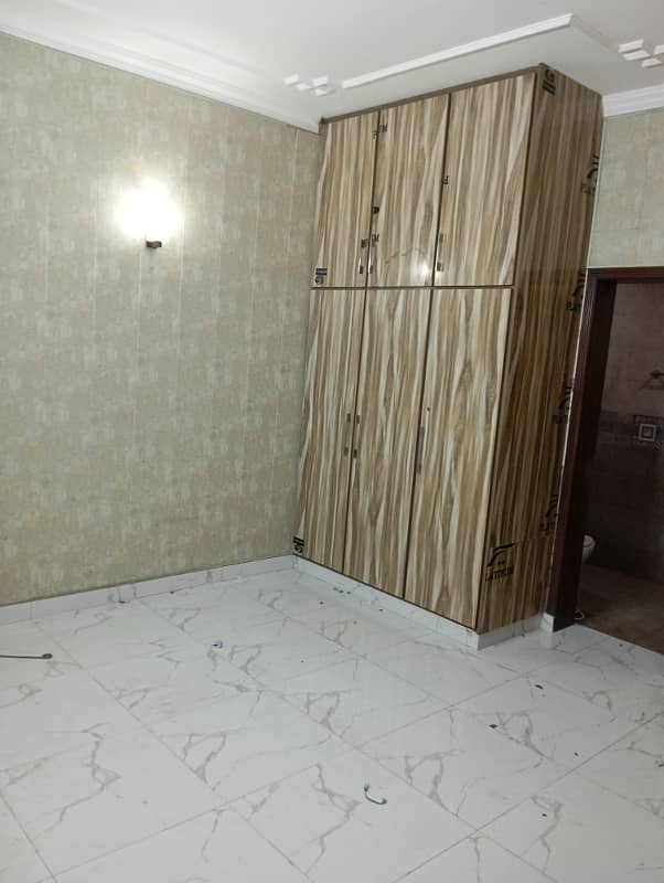 6marla Lower Portion For Rent 2bad Attach Bathroom Tiles Flooring Woodwork Swparate Gate Separate electricity meter water Tank 8