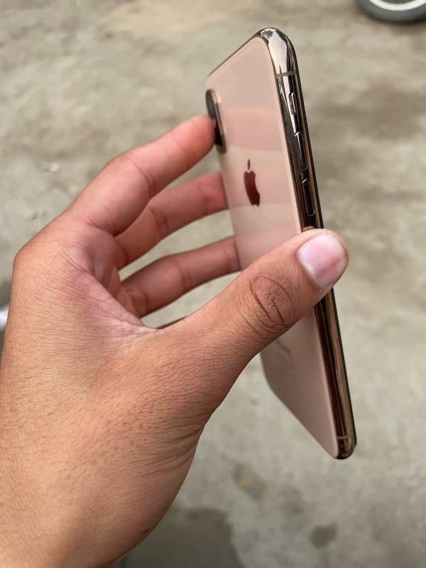 iPhone XS pta 256gb with box 10