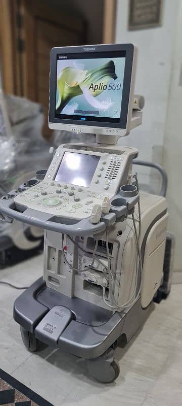 Aplio 300 / 400 / 500 ultrasound machines available in wholesale. 3