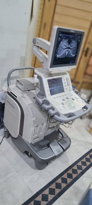 Aplio 300 / 400 / 500 ultrasound machines available in wholesale. 7