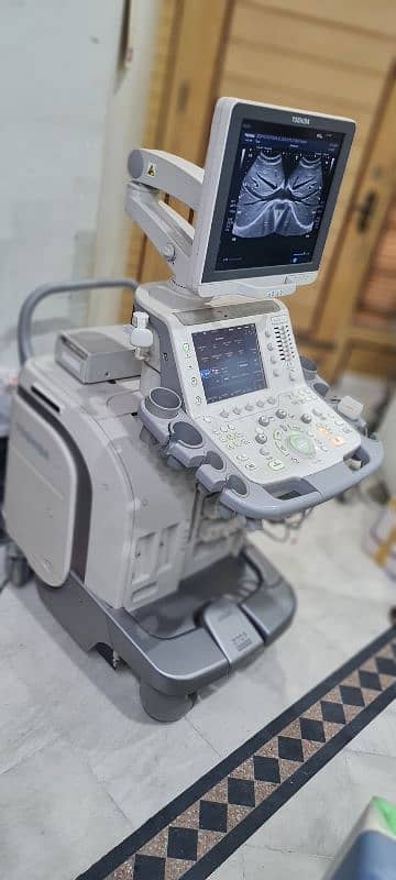 Aplio 300 / 400 / 500 ultrasound machines available in wholesale. 8