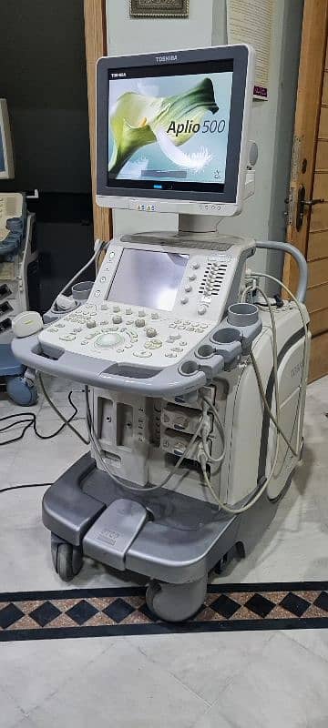 Aplio 300 / 400 / 500 ultrasound machines available in wholesale. 13