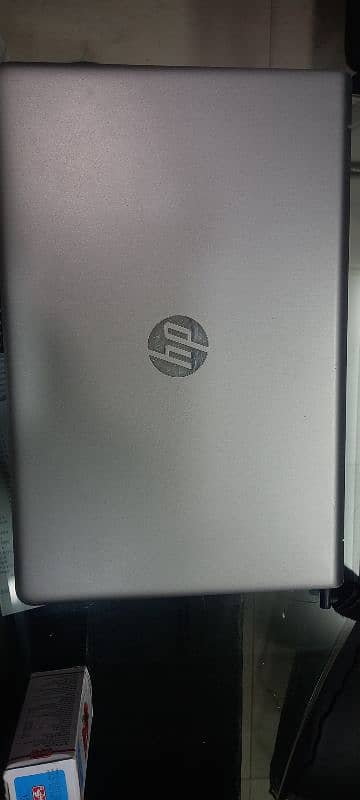 HP PAVILION i5 7th generation 1