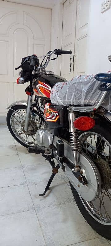 2022 Honda 125 karachi number 0