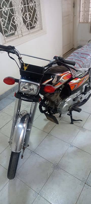 2022 Honda 125 karachi number 5