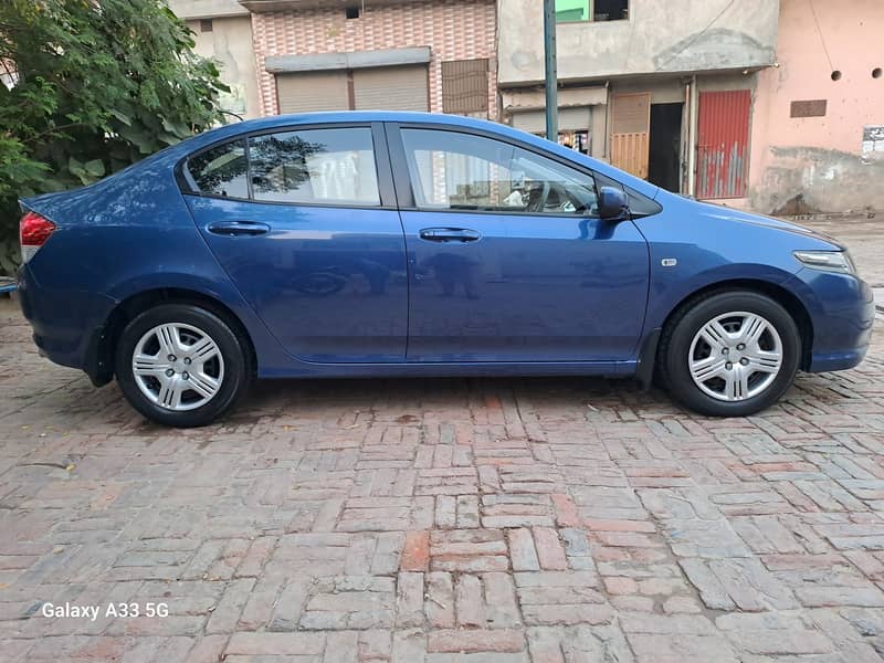 Honda City IVTEC 1.3 2011 model 2