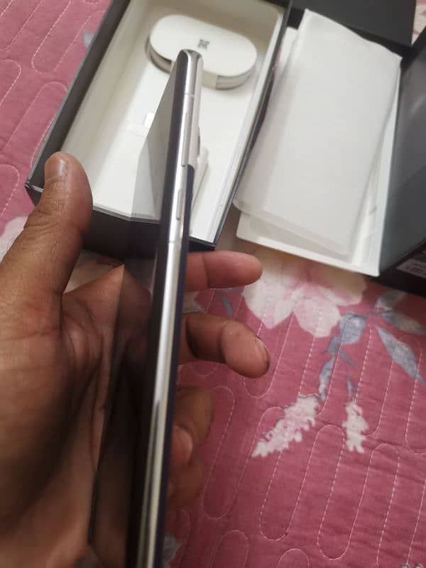 oppo find x7 in new condition 2