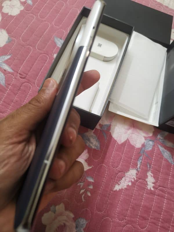 oppo find x7 in new condition 6