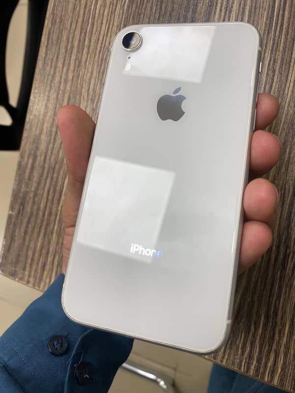 Iphone XR 64gb White Non PTA 0