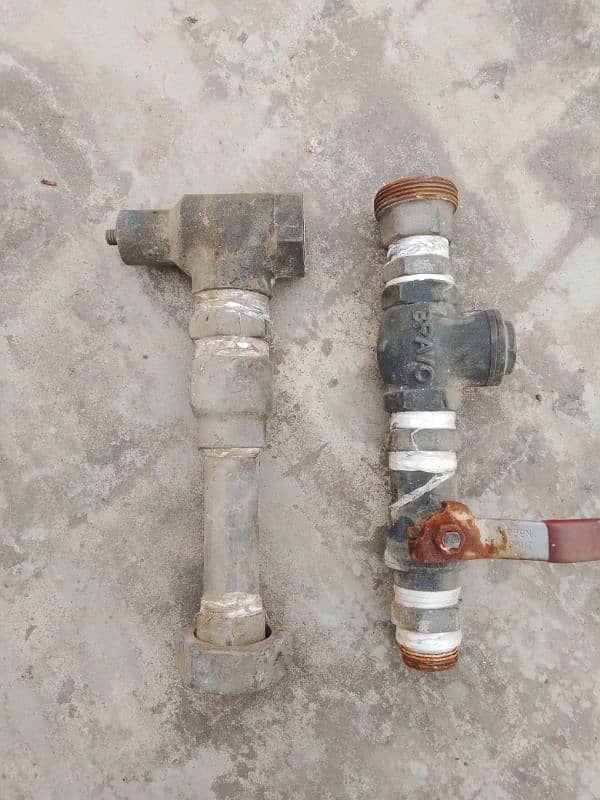 gas geaser fitting available complete 3