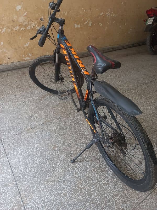 Mountain bicycle in a very excellent condition 2