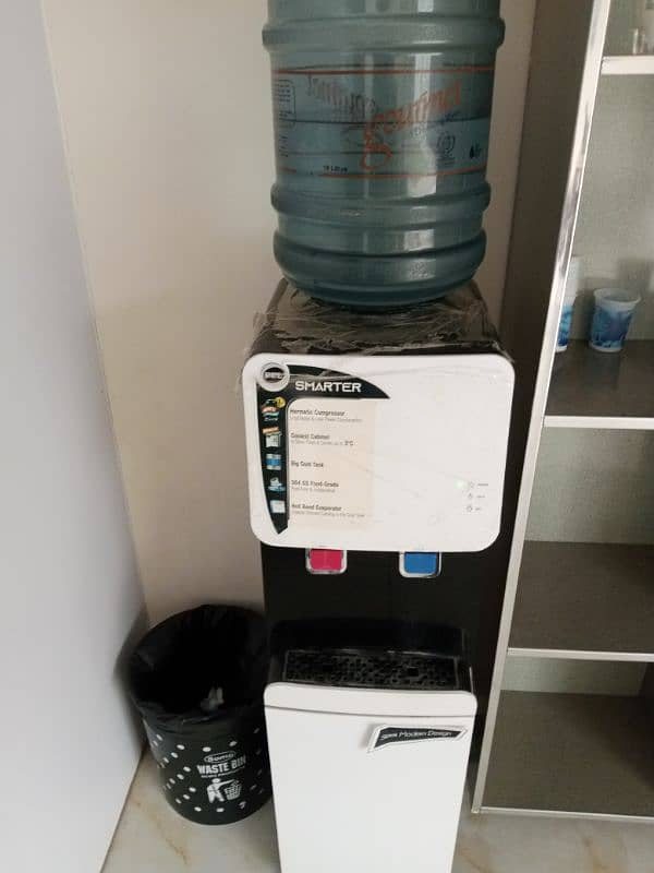 water dispenser 1