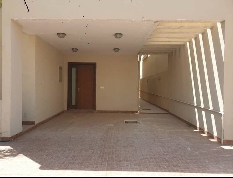 235sq yd Villas at Precinct-31 Close to Gallery and Mosque are Available FOR SALE 5