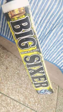 Big Sixer tape ball bat