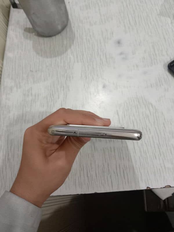 Samsung S10 5G 8/256 - Colour white shinning  - Not Any Fault- 6