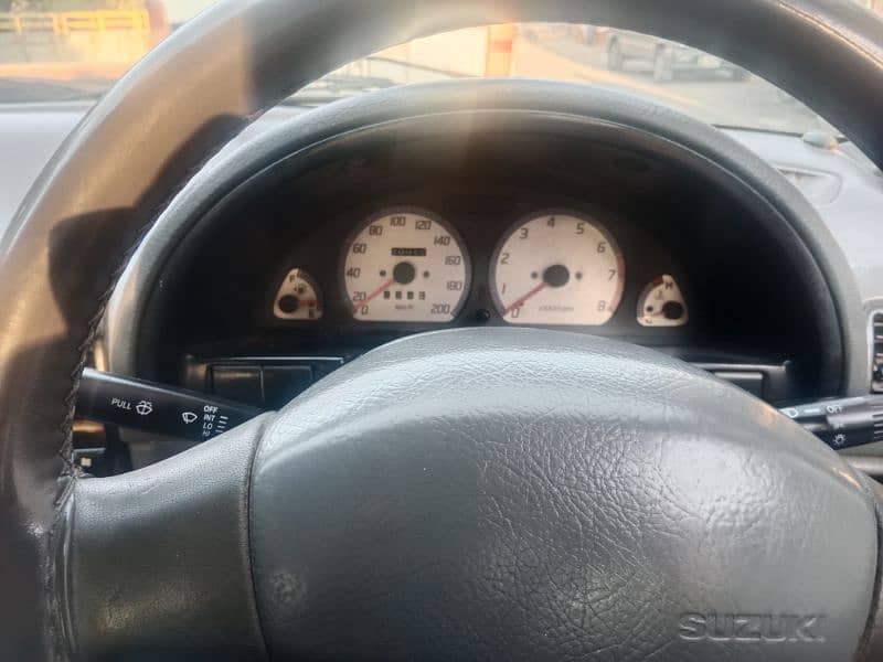 Suzuki Cultus VX 2005 2